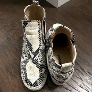 Snakeskin Shoes